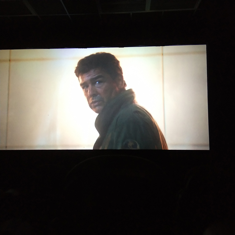 最新電影《哥斯拉2:怪獸之王》高清免費下載在線觀看出現液晶拼接屏