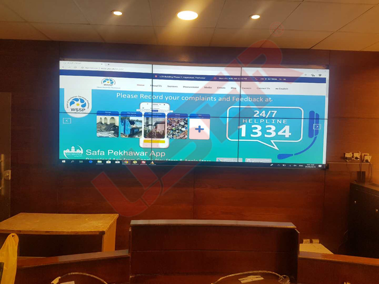 拼接屏和普通LCD顯示器有什么區別?