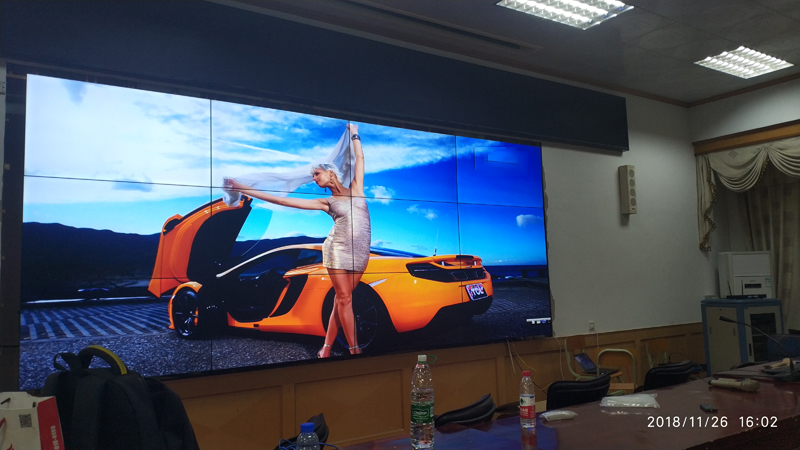 為什么液晶拼接屏_會議一體機_LED顯示屏成為高端會議室顯示屏?