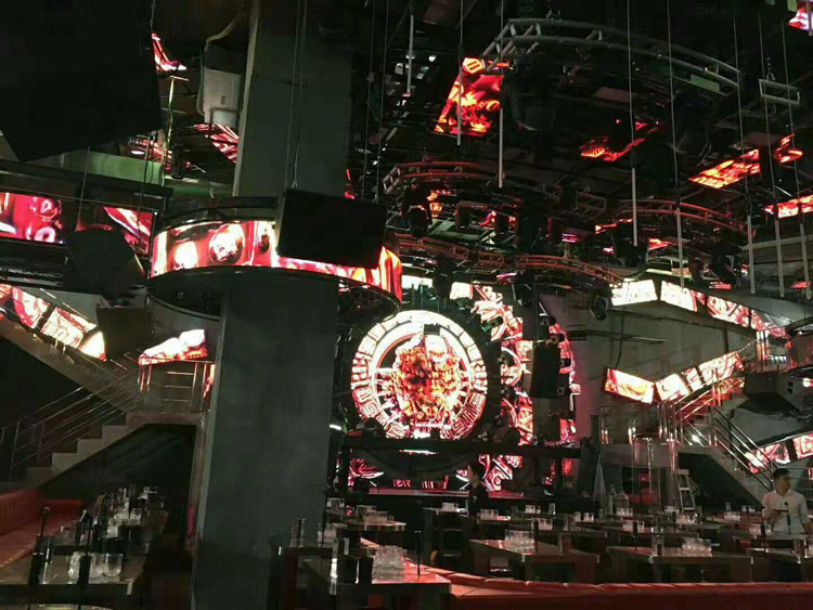 1626336008633709.jpg 汕頭酒吧室內(nèi)P4-230平米.jpg