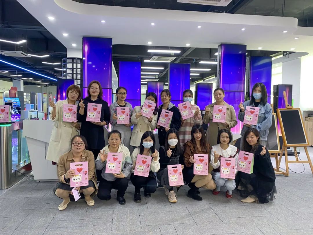 優色專顯致敬女神節，一個充滿溫暖和愛的節日